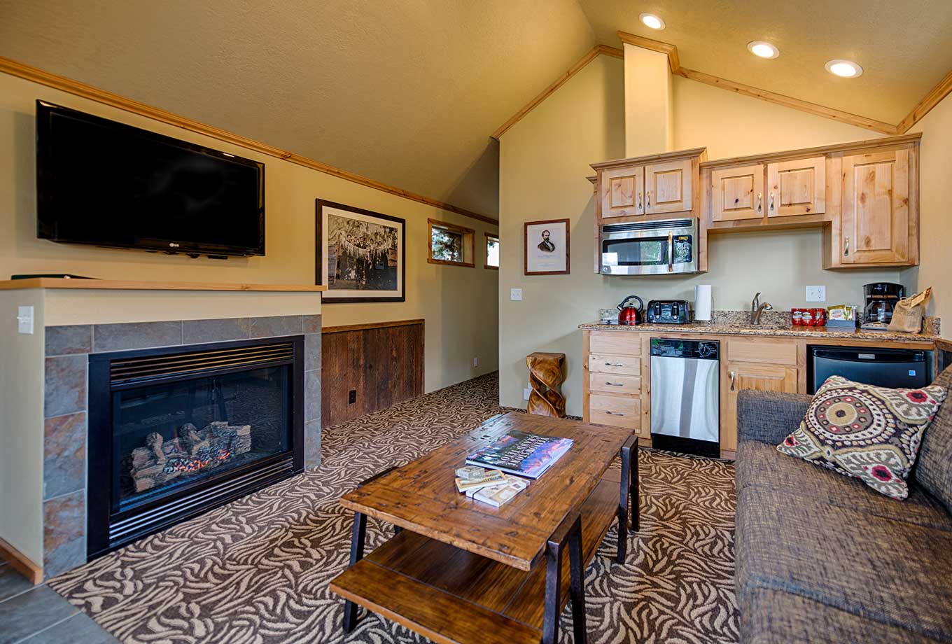 West Yellowstone Explorer Cabins kitchenette and living room
