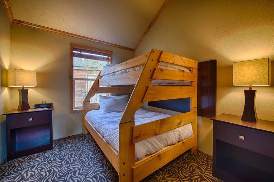 Explorer Cabins bunk beds