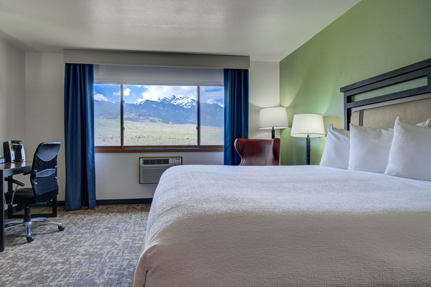 River View 1 King room at The Ridgeline Hotel at Yellowstone