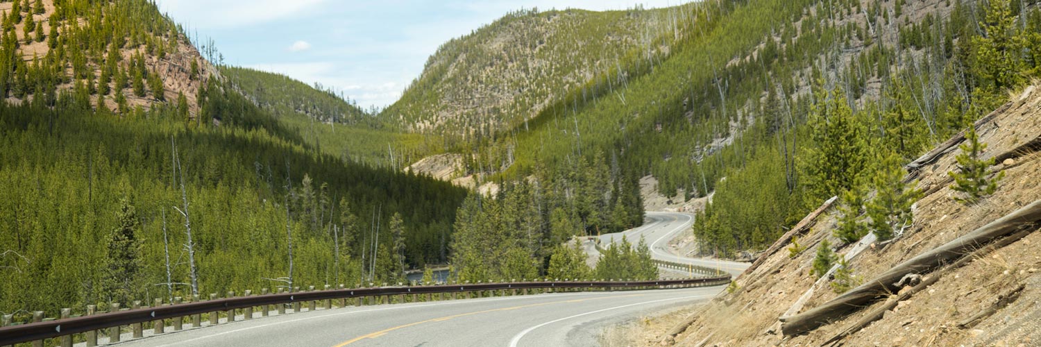 Scenic Drive into Yellowstone National Park, scenic road into Yellowstone