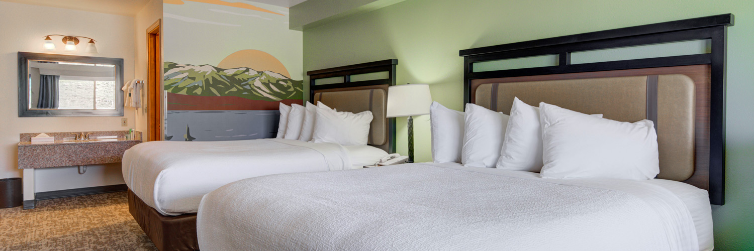 Guestroom interior at The Ridgeline Hotel at Yellowstone