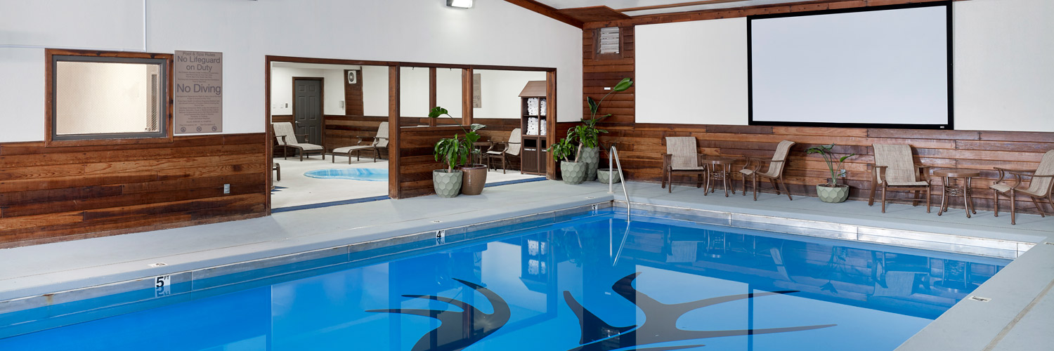 Indoor heated swimming pool at The Ridgeline Hotel at Yellowstone