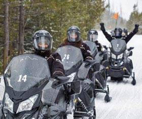 Yellowstone National Park winter snowmobile tours